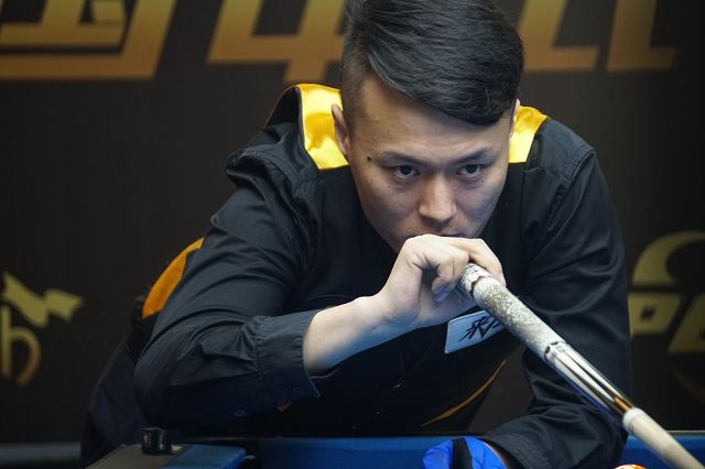 左到右的耐 左到右的耐